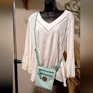 Lovely white Cupid  blouse with a nice shoulder bag